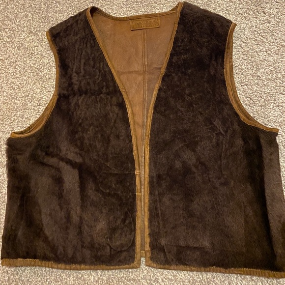 Ralph Lauren brown leather-lined vest. Size large. Made in Italy - Picture 8 of 16